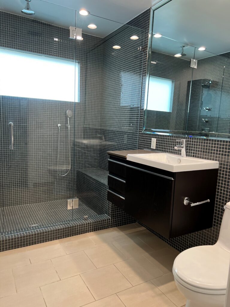 Poinsettia-WW-bathroom-shower-1